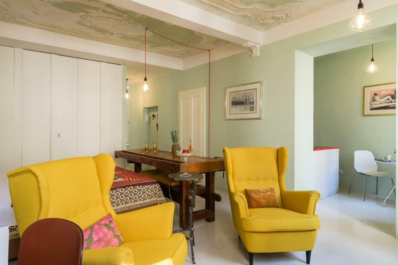 Duomo Luxury Suite - By Myhomeinコモ エクステリア 写真